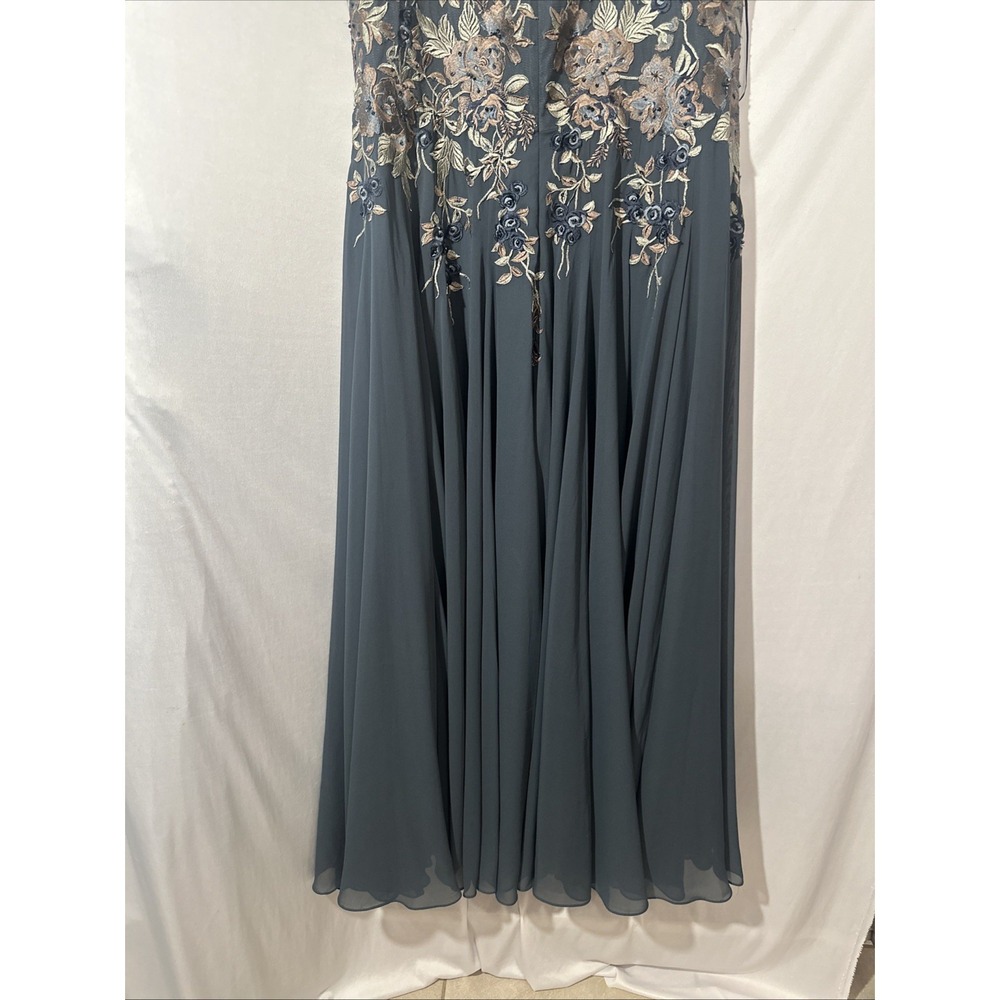 NWT$955 Alexander by Daymor Couture [ 20 ] Floral embroidered Chiffon Gown S1986 - Picture 13 of 13